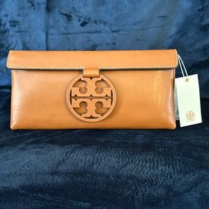 Tory Burch Clutch NWT